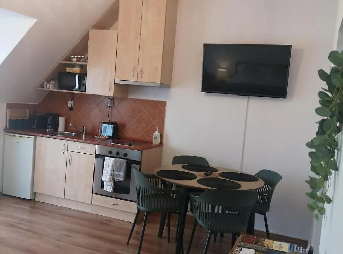 Apartment Orsika Hilltop Eger