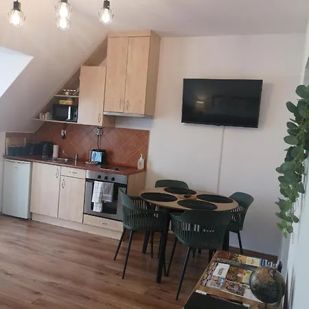 Apartament Orsika Hilltop Eger